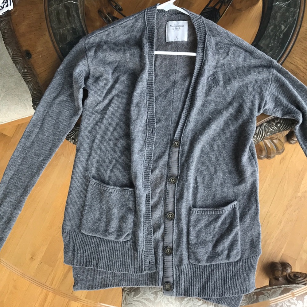 🌼A&F CARDIGAN🌼